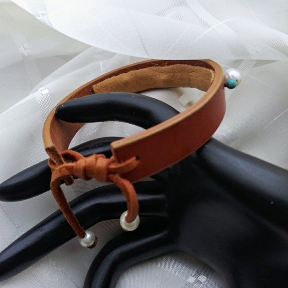 Cuff Tan Leather Bracelet - Picture 5 of 6